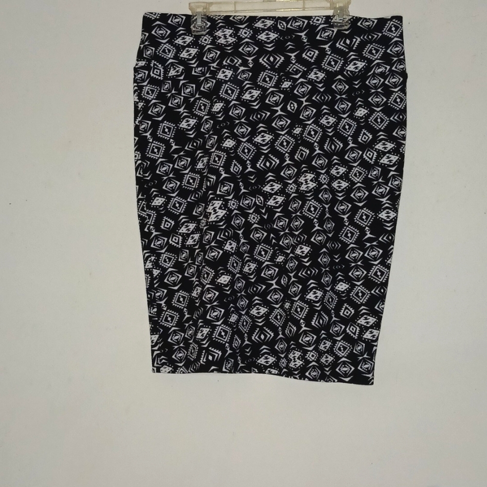 LuLaRoe Women’s Skirt | Size 3X